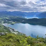 Casa vacanze Nakkentunet - Familievennlig Hus Pa Gardstun.